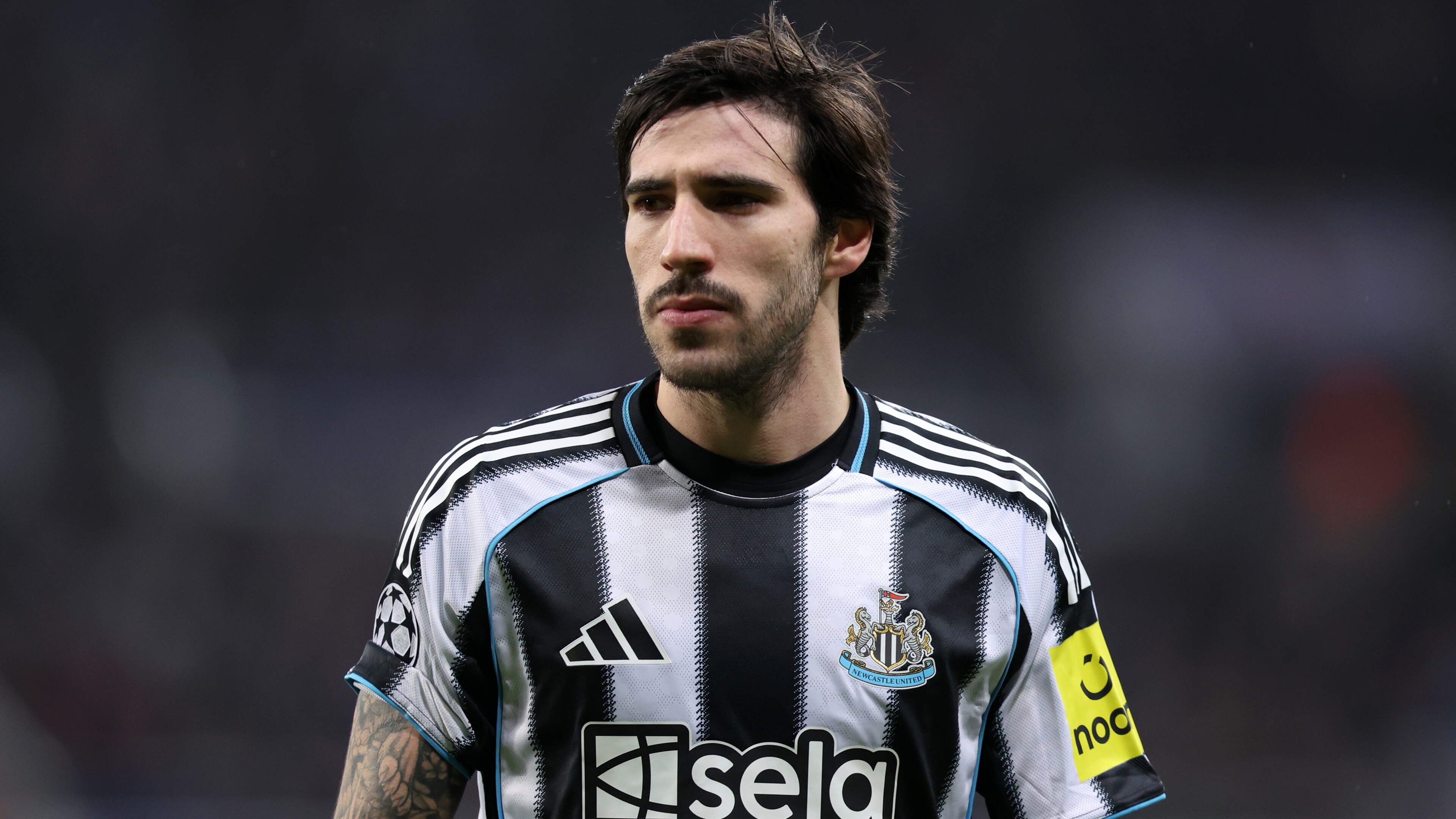 Tottenham Signs Sandro Tonali for Record Fee